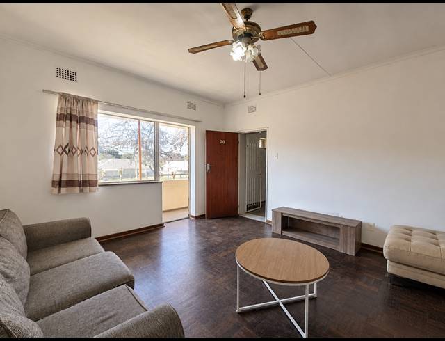 2 BEDROOM FLAT FOR SALE IN THREE RIVERS